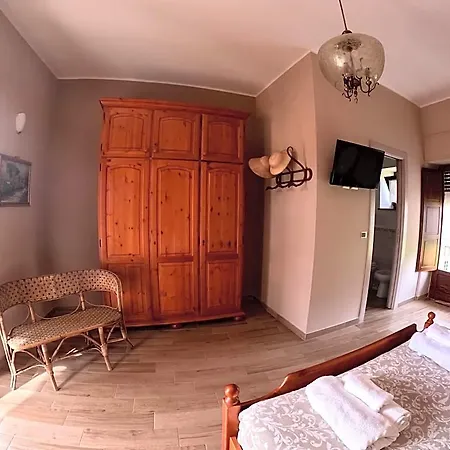 A Casa Di Maybe Oda ve Kahvaltı